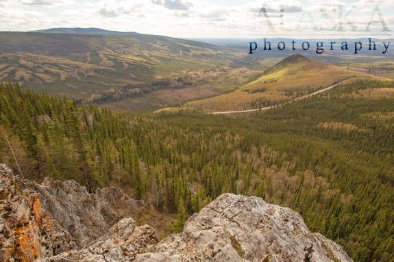 From atop Falcon Rock looking out at West (lower) Grapefruit Rocks in the distance.