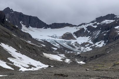 The remains of the glacier up at the end of the valley.