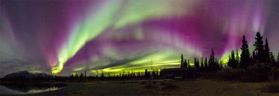 Stopping at Kathleen Lake, Yukon to watch the northern lights on our guided tour.