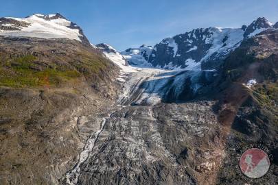 Glaciers G214177E61238N (upper left) and G214161E61234N (lower right) by the Tsina Glacier near Valdez.