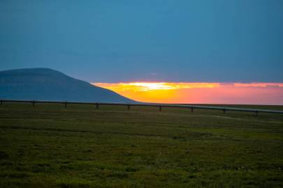 The never ending sunset behind the pipeline